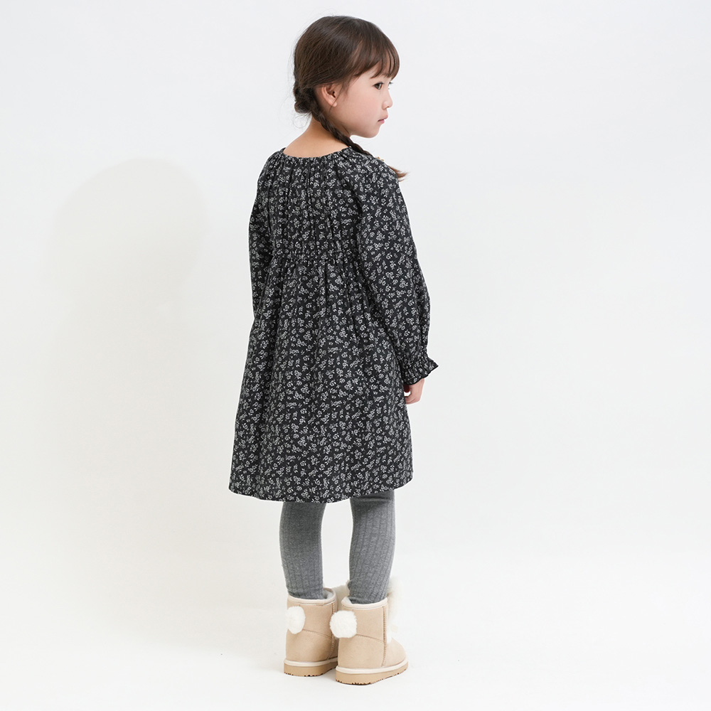 ブラックフラワー