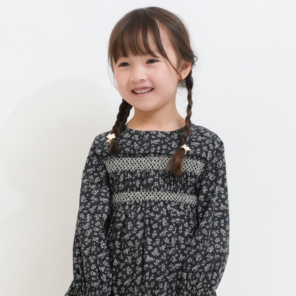 ブラックフラワー