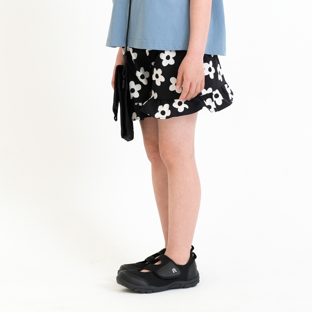 ブラックデイジー