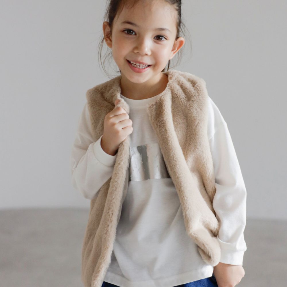 ライトブラウン