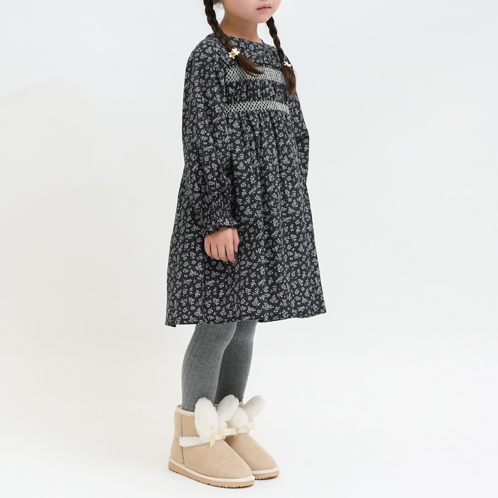 ブラックフラワー