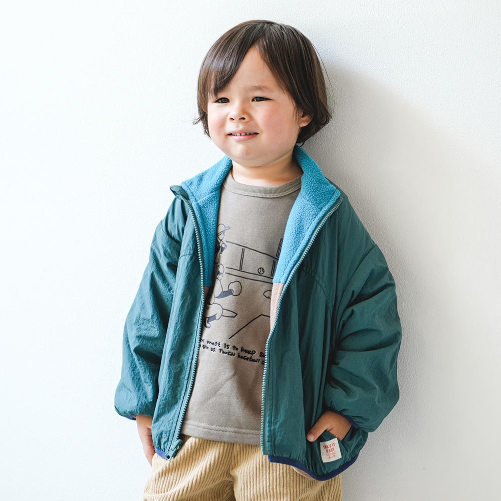 グレーグリーン