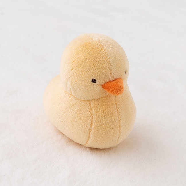 ひよこ　クリームイエロー