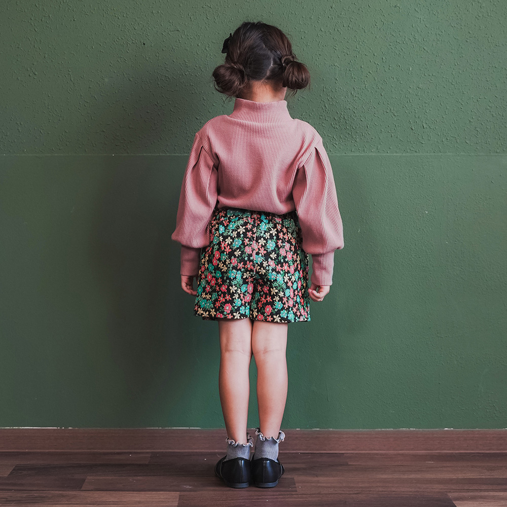 ブラックフラワー