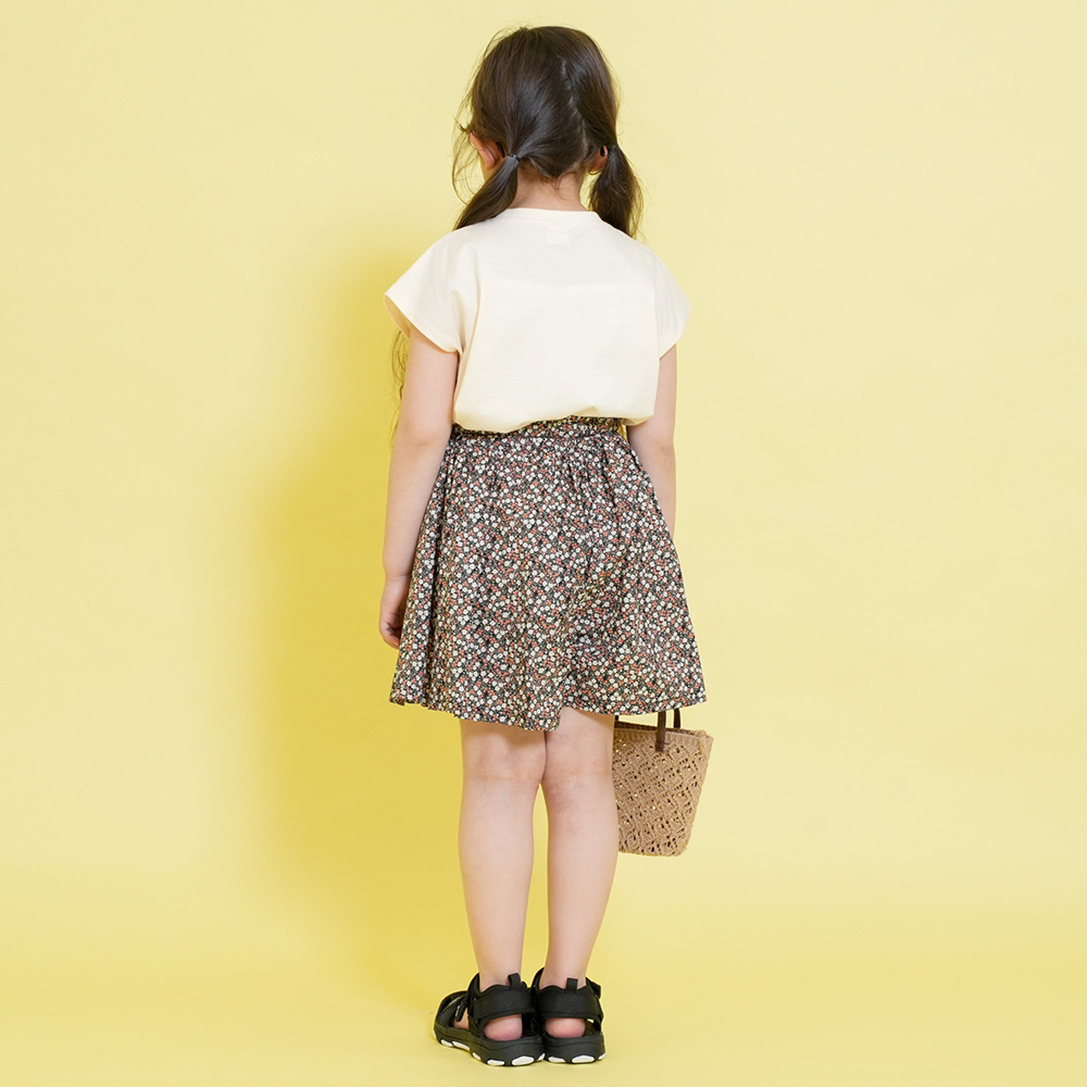 ブラックフラワー