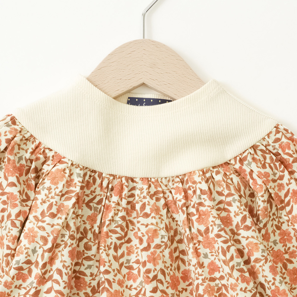 アイボリーフラワー