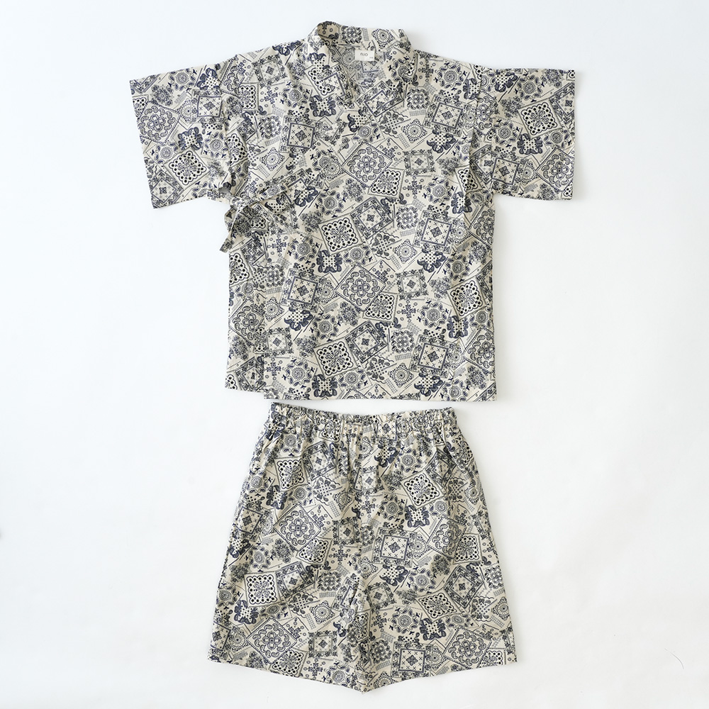 アイボリーペイズリー