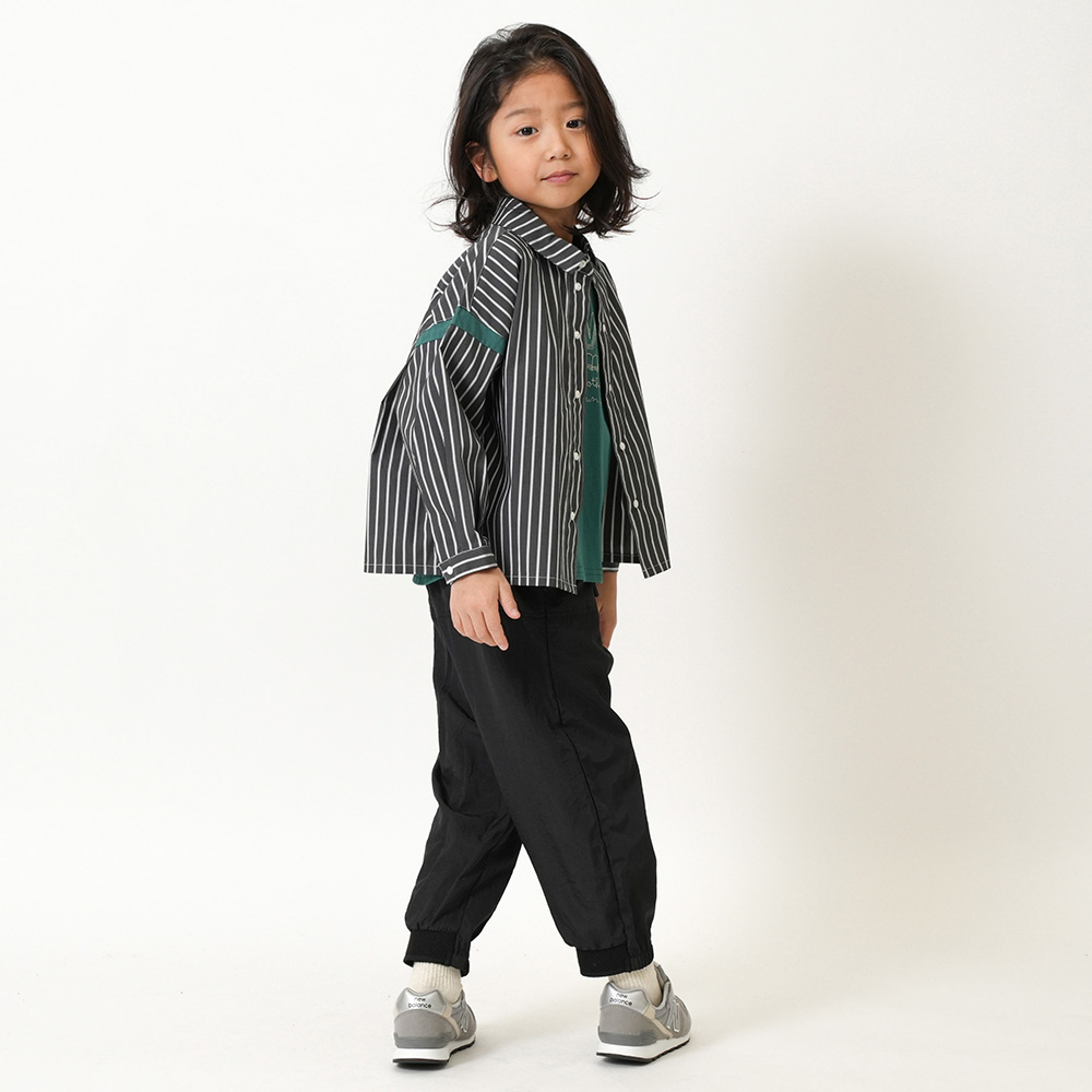 チャコールストライプ