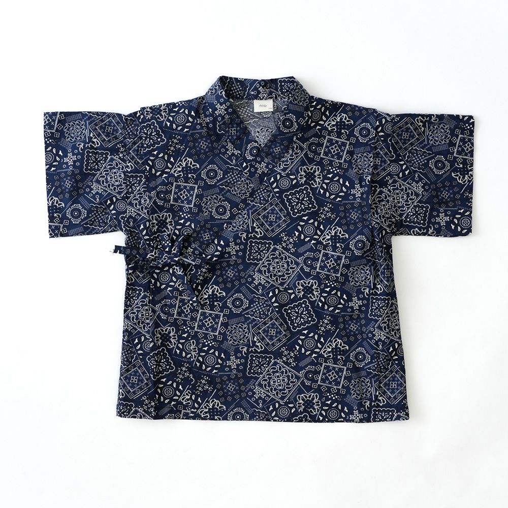 ネイビーバンダナ