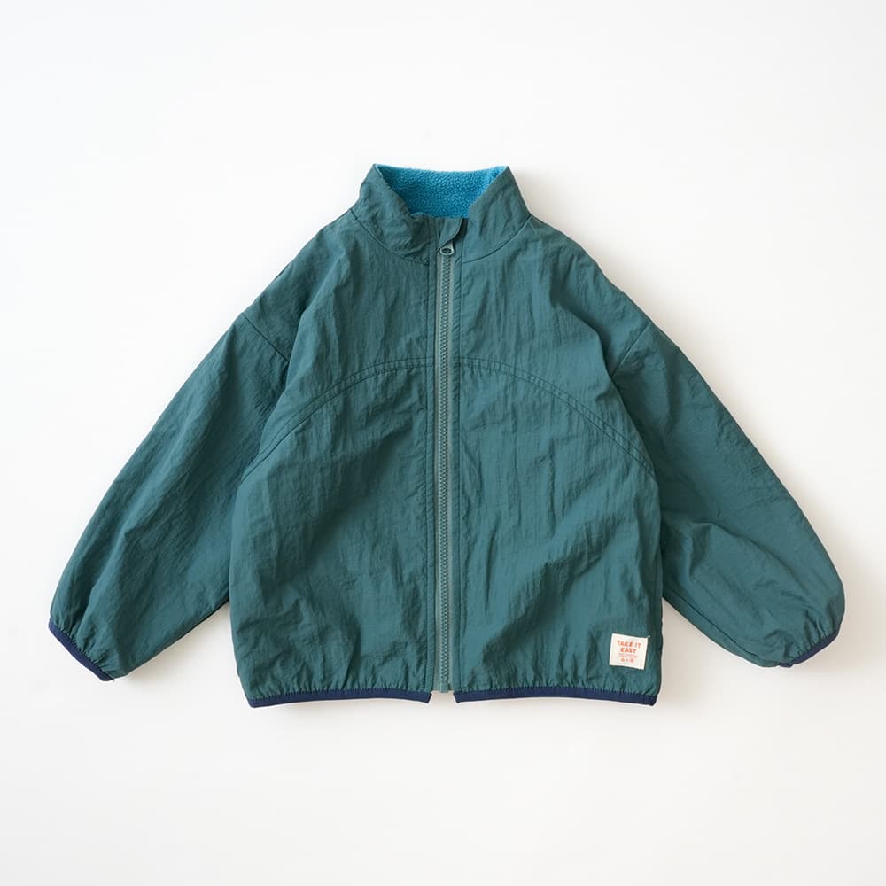 グレーグリーン