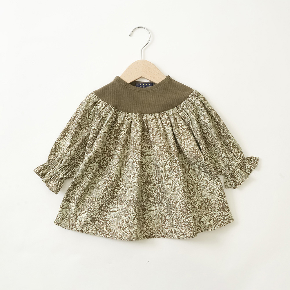 カーキフラワー