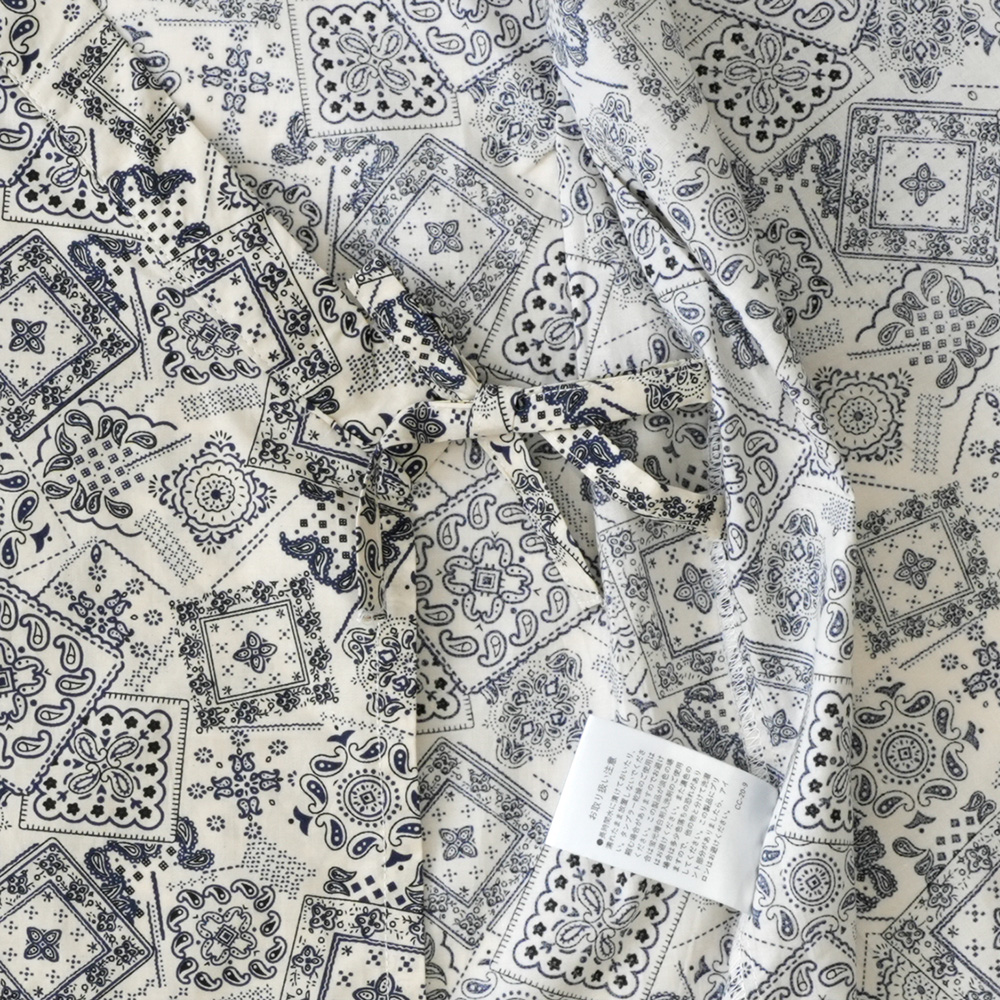 アイボリーペイズリー