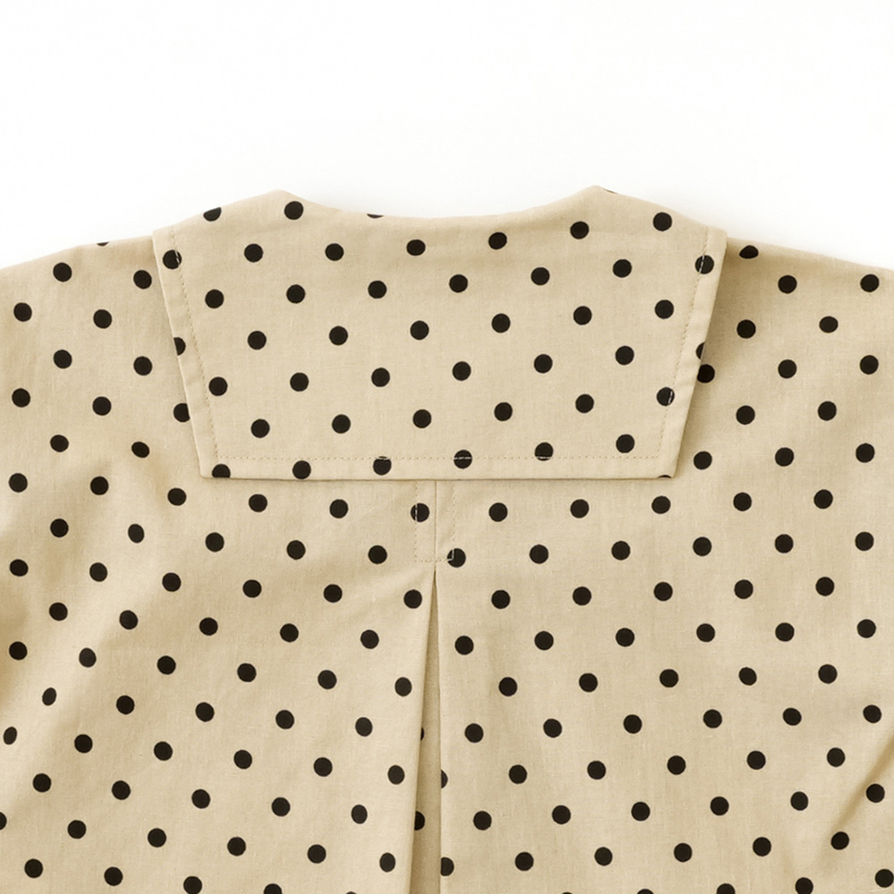 ベージュドット