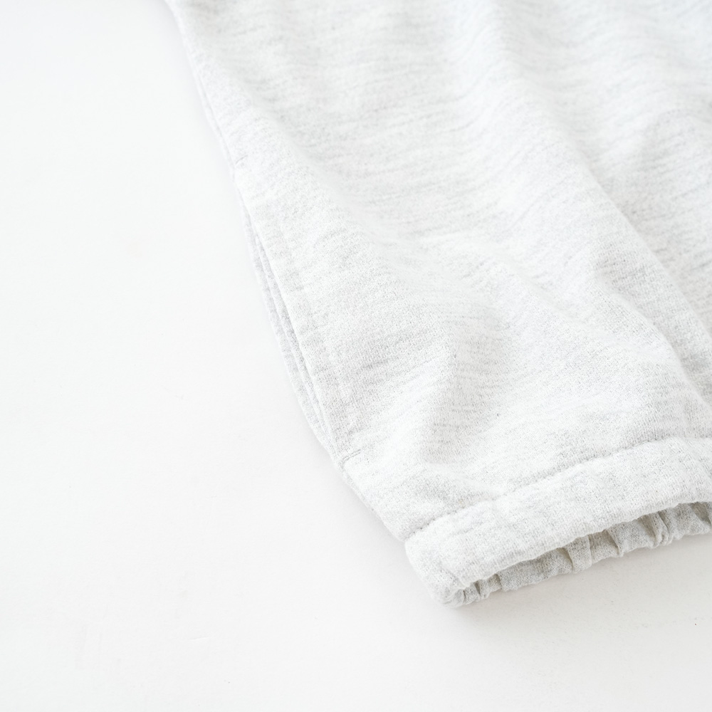 アッシュブルー