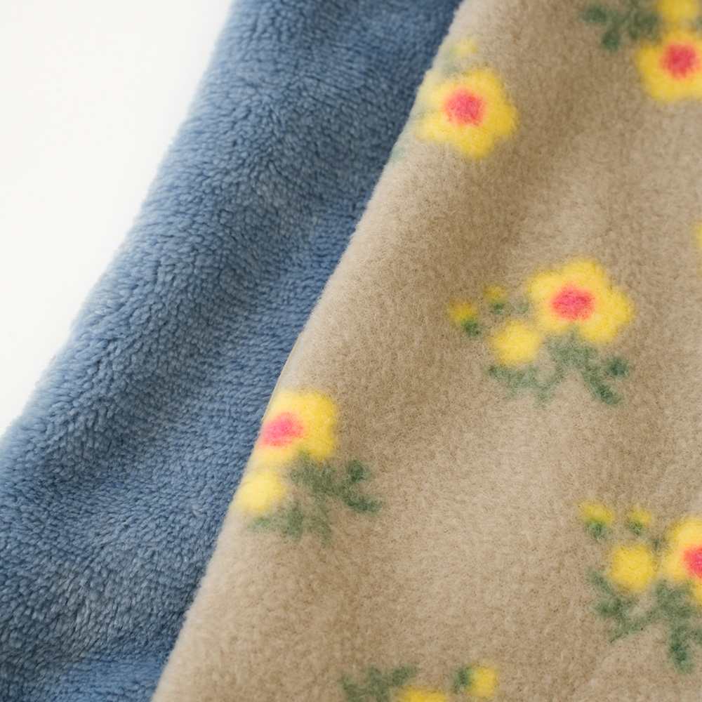 ベージュフラワー