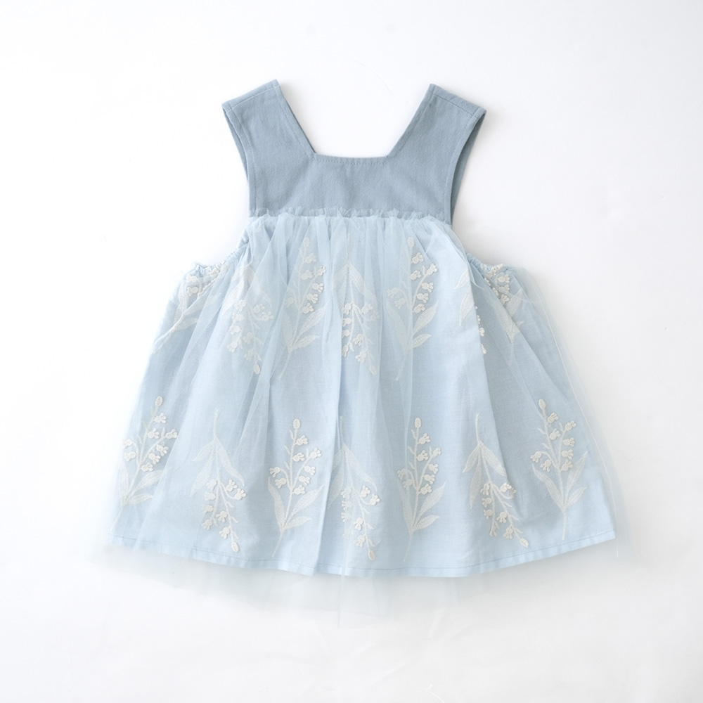 エプロンワンピース