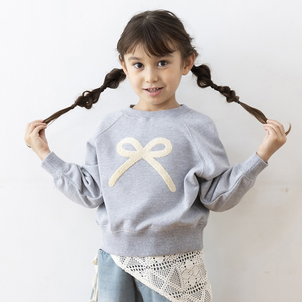 サガラリボン刺繍トレーナー